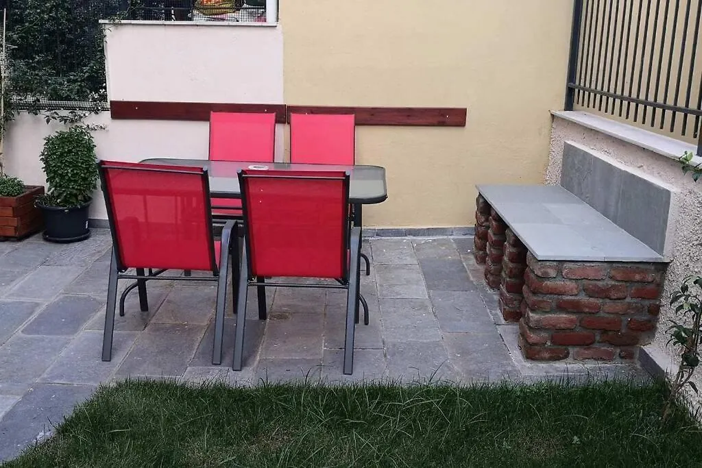شقة Cozy House With Garden In The Old Town سالونيك 0*,