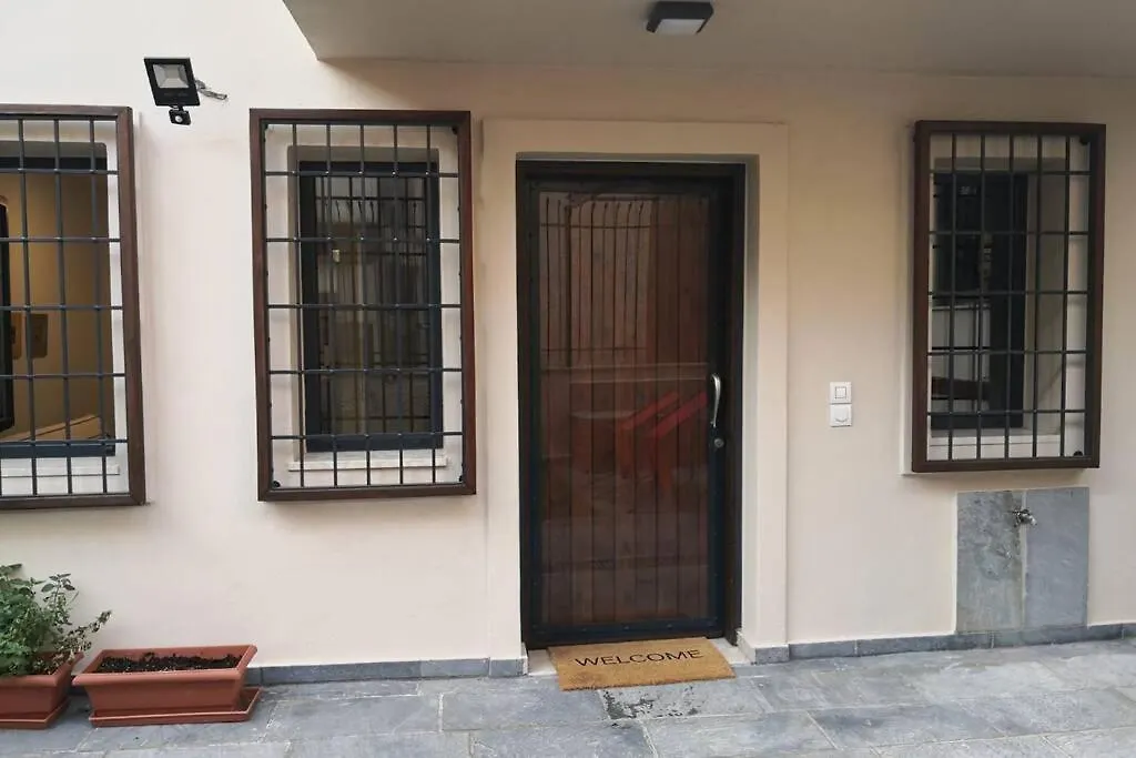 Cozy House With Garden In The Old Town Apartment Thessaloniki